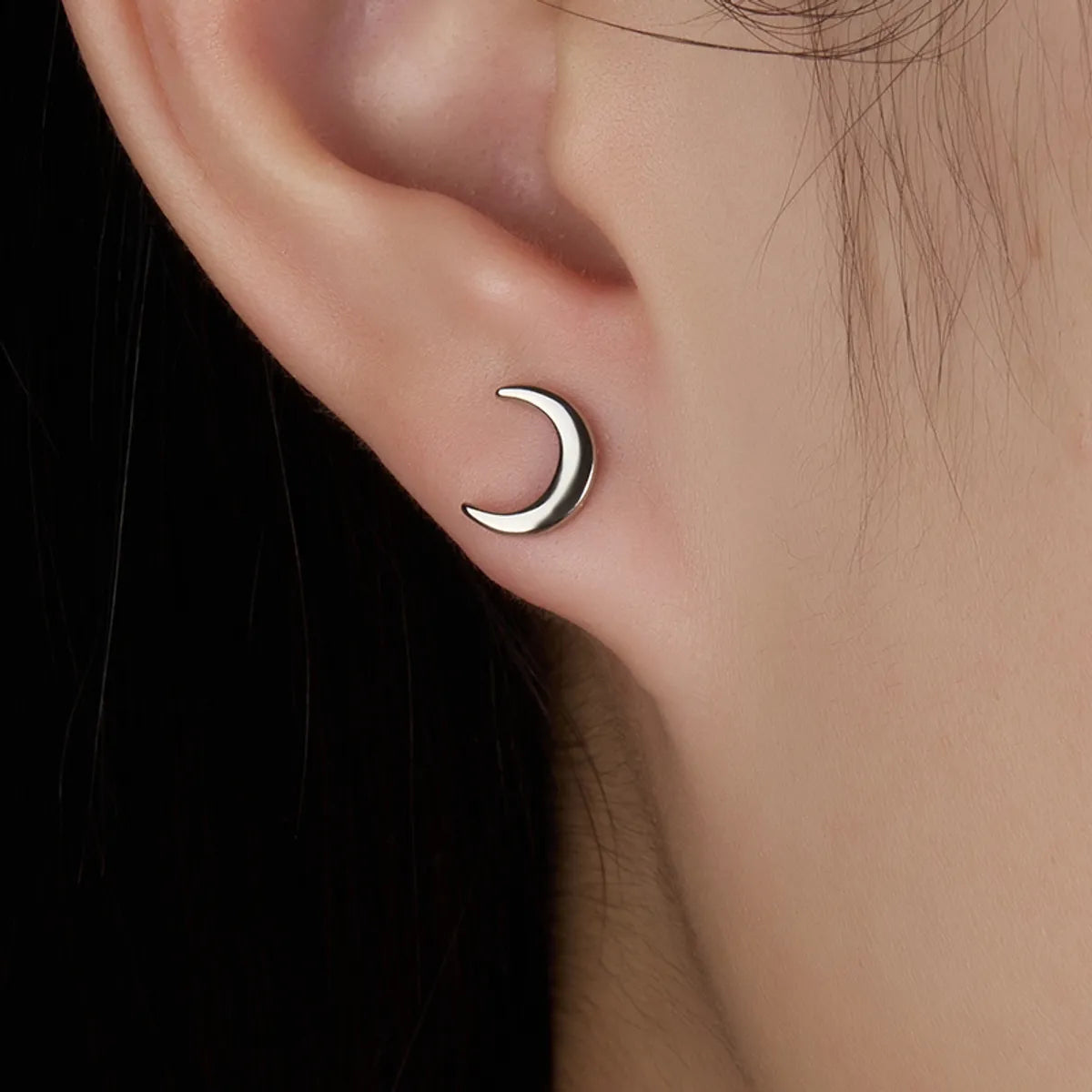 1 Pair Simple Style Moon Plating Sterling Silver 18k Gold Plated White Gold Plated Ear Studs