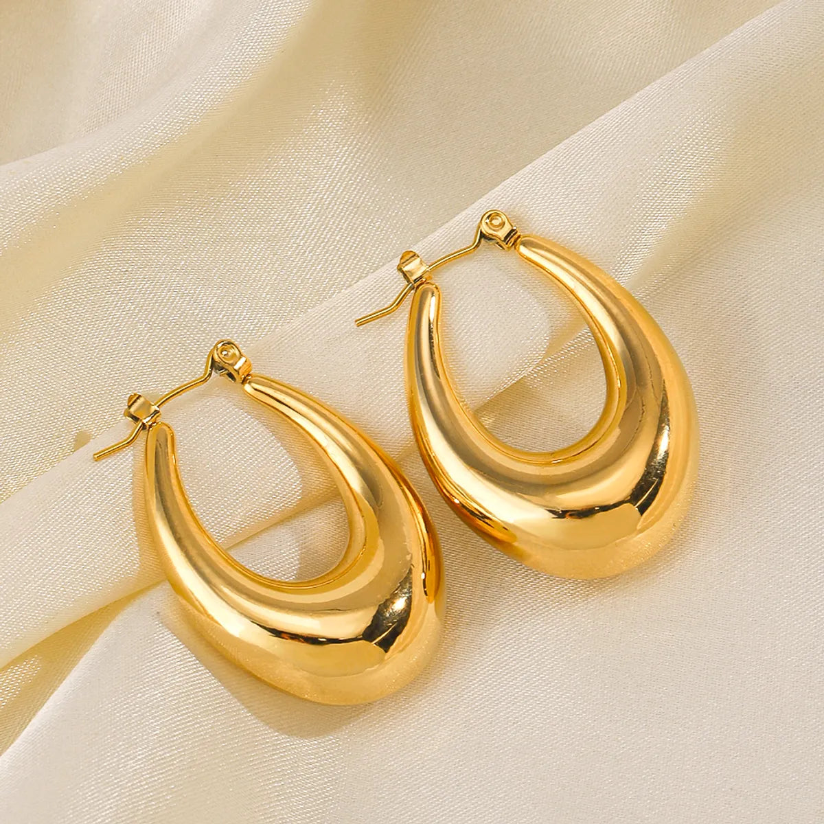 1 Pair Simple Style Oval Plating Stainless Steel 18k Gold Plated Earrings