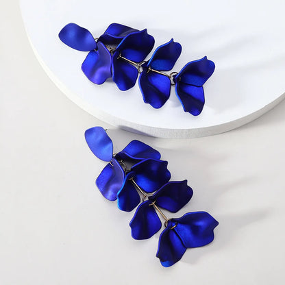 1 Pair Simple Style Petal Arylic Stoving Varnish Women'S Drop Earrings