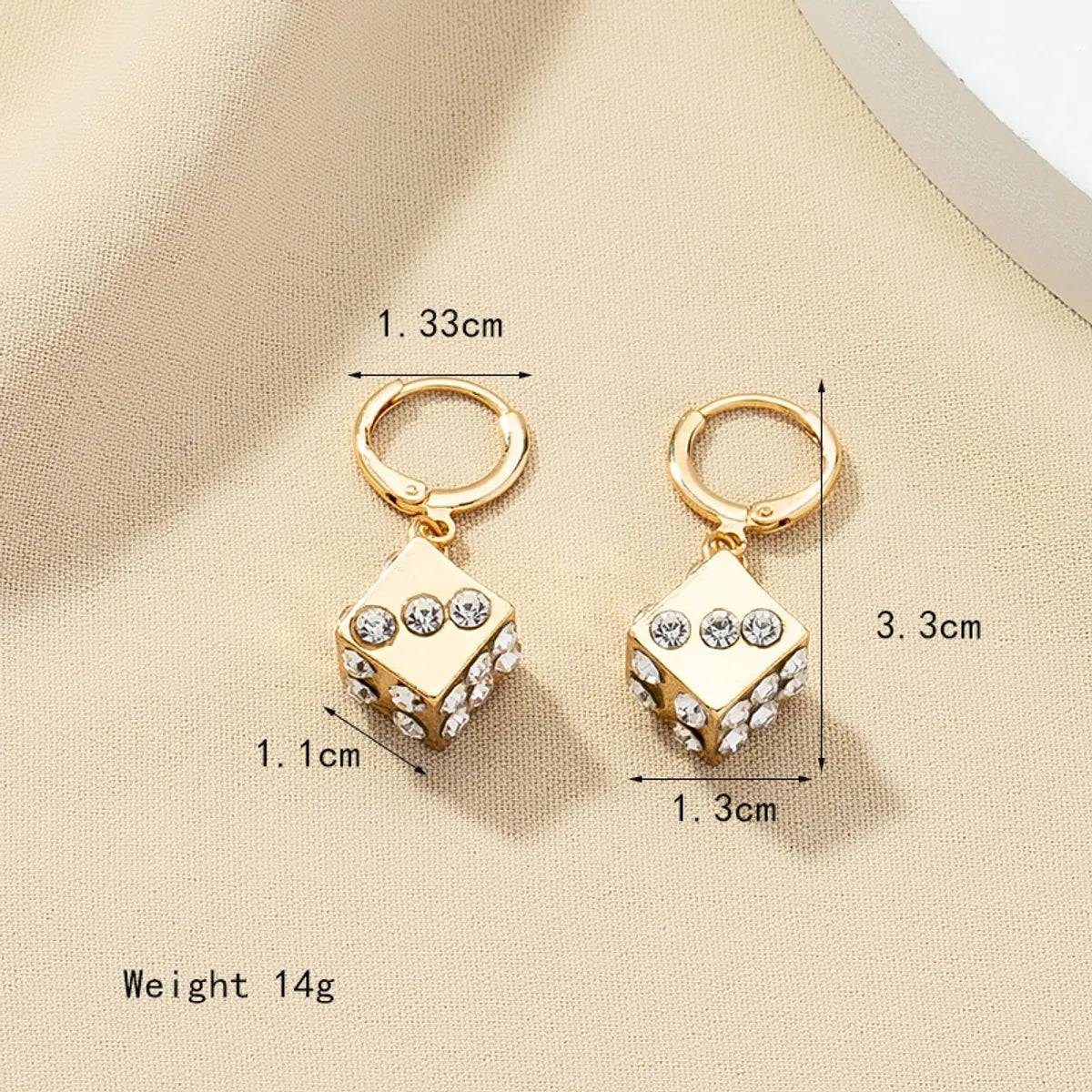 1 Pair Simple Style Quadrilateral Dice Plating Inlay Alloy Artificial Rhinestones 14k Gold Plated Drop Earrings