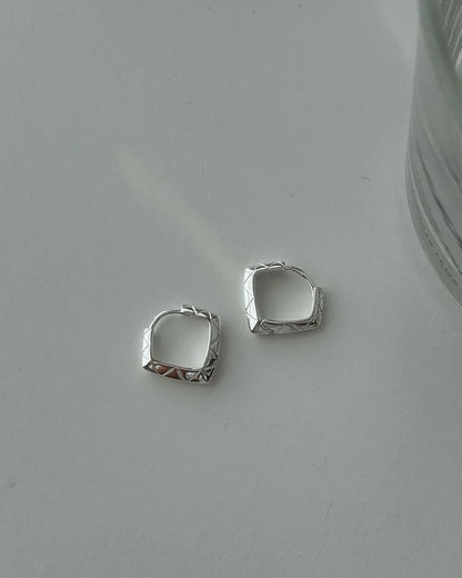 1 Pair Simple Style Rhombus Plating Sterling Silver Earrings