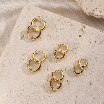 1 Pair Simple Style Roman Style Round Sterling Silver White Gold Plated Gold Plated Earrings