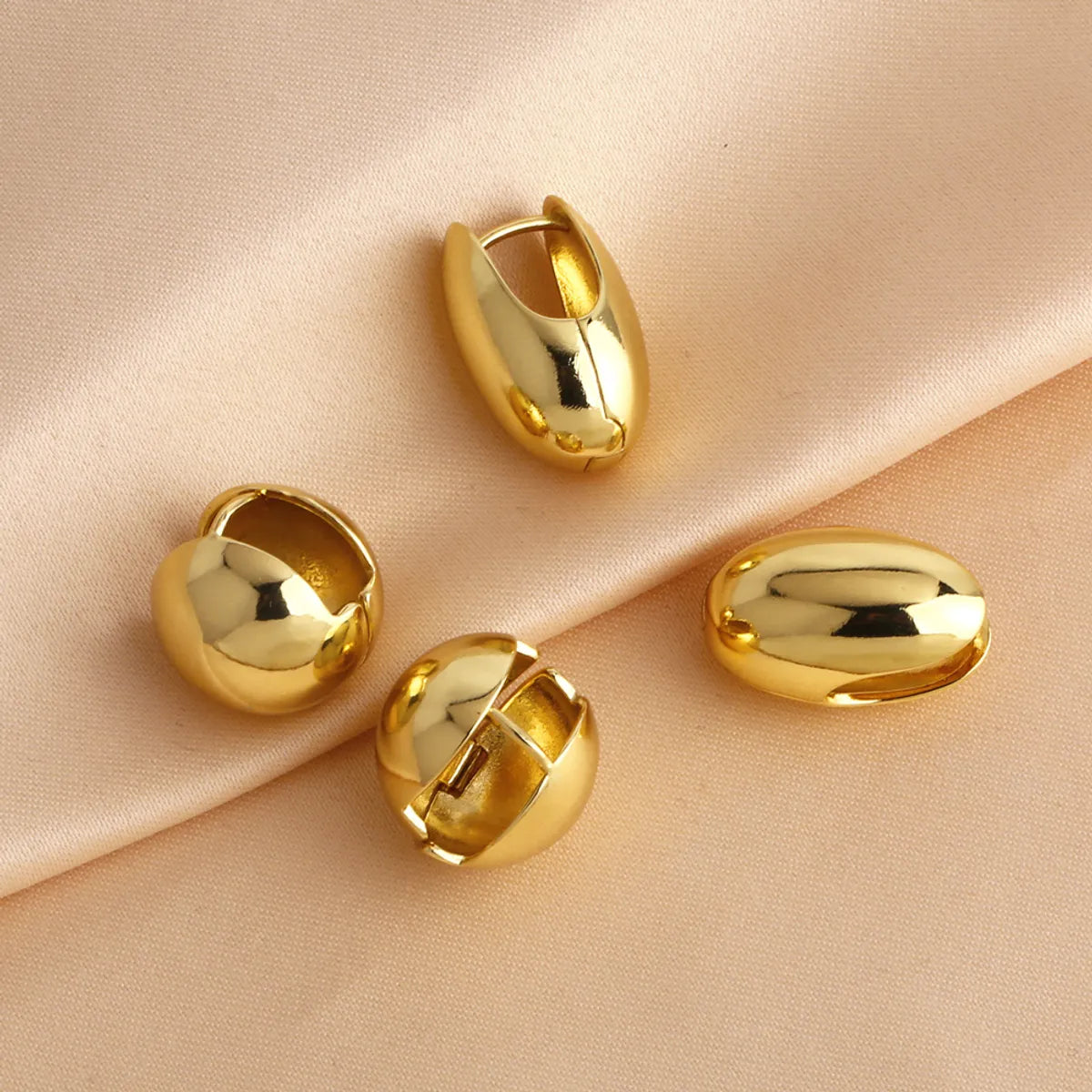 1 Pair Simple Style Round Ball Plating Copper 18k Gold Plated Drop Earrings