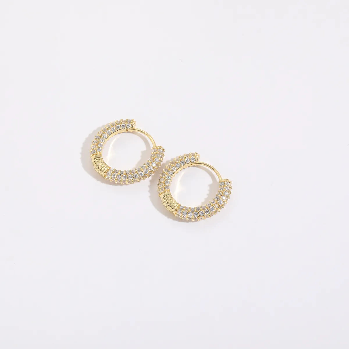 1 Pair Simple Style Round Copper Plating Inlay Zircon Hoop Earrings