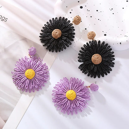 1 Pair Simple Style Round Flower Braid Alloy Raffia Drop Earrings