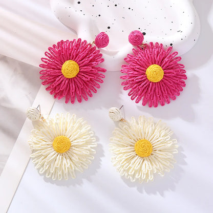 1 Pair Simple Style Round Flower Braid Alloy Raffia Drop Earrings