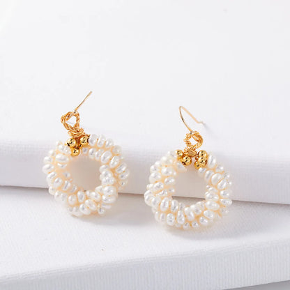 1 Pair Simple Style Round Freshwater Pearl Brass Plating Drop Earrings