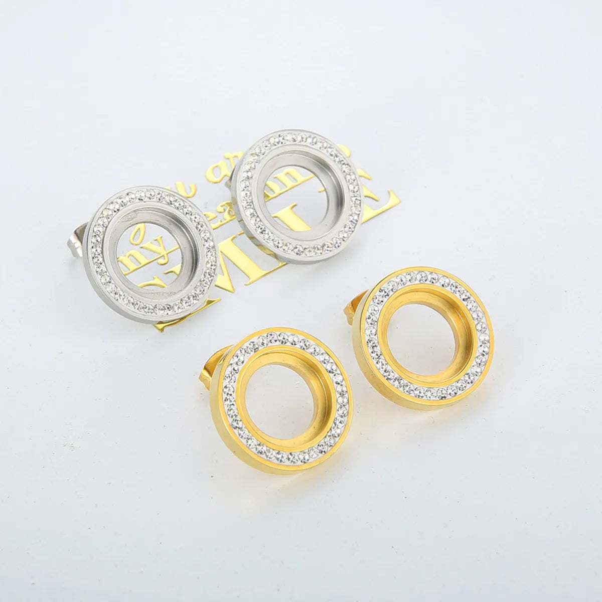 1 Pair Simple Style Round Hollow Out Inlay Stainless Steel Rhinestones Ear Studs