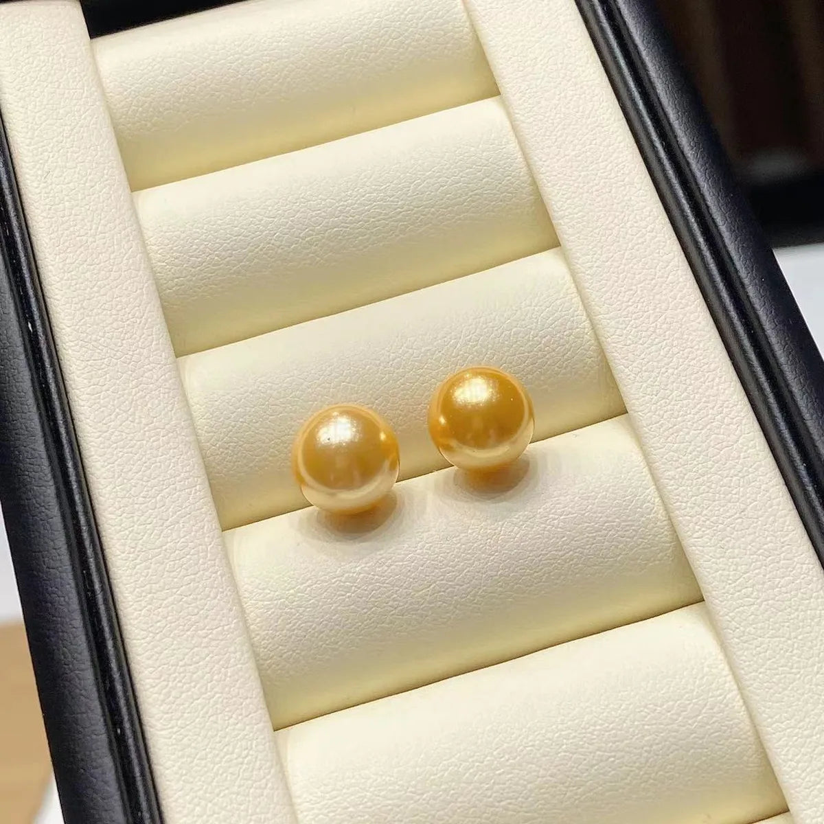 1 Pair Simple Style Round Imitation Pearl Ear Studs