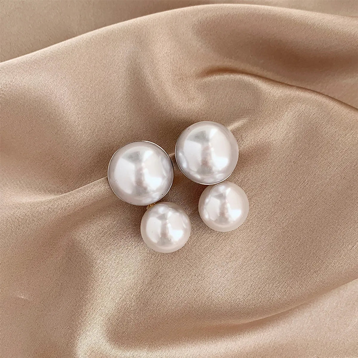 1 Pair Simple Style Round Inlay Alloy Pearl Drop Earrings