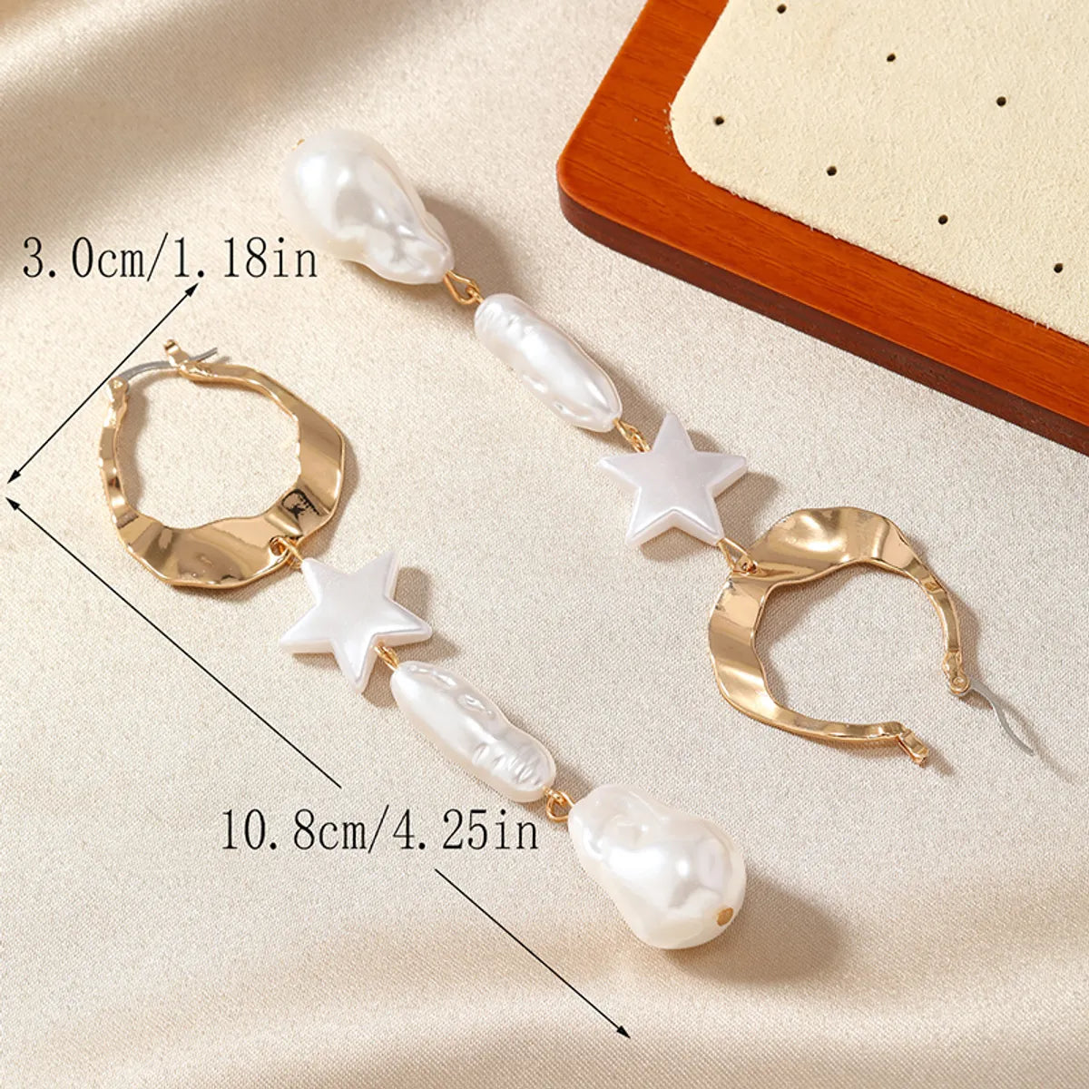 1 Pair Simple Style Round Inlay Alloy Pearl Gold Plated Drop Earrings