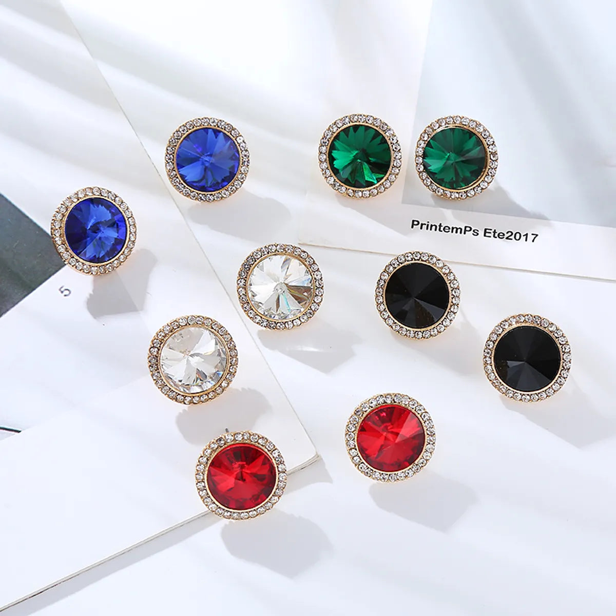 1 Pair Simple Style Round Inlay Alloy Rhinestones Ear Studs