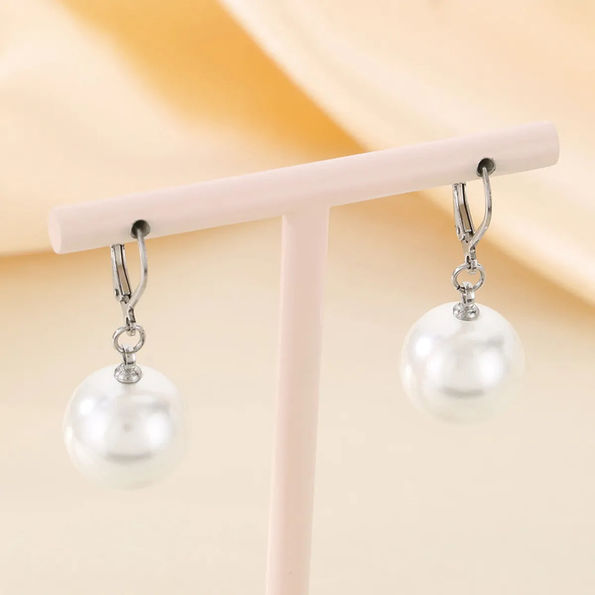 1 Pair Simple Style Round Oval Inlay 304 Stainless Steel Pearl Drop Earrings