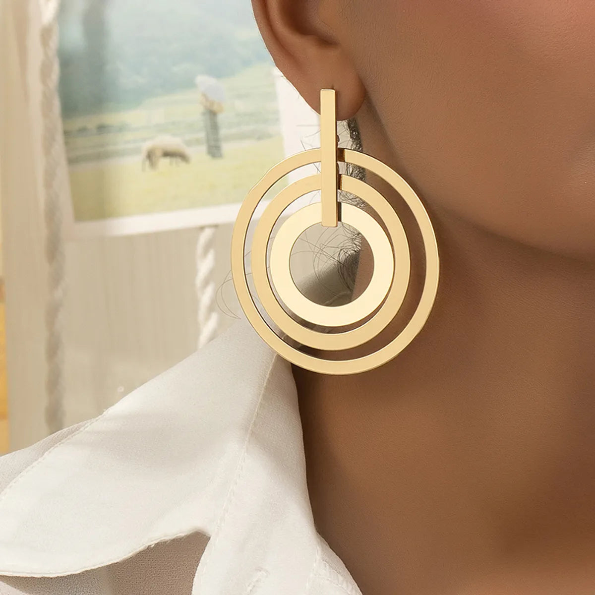 1 Pair Simple Style Round Plating Alloy Gold Plated Drop Earrings