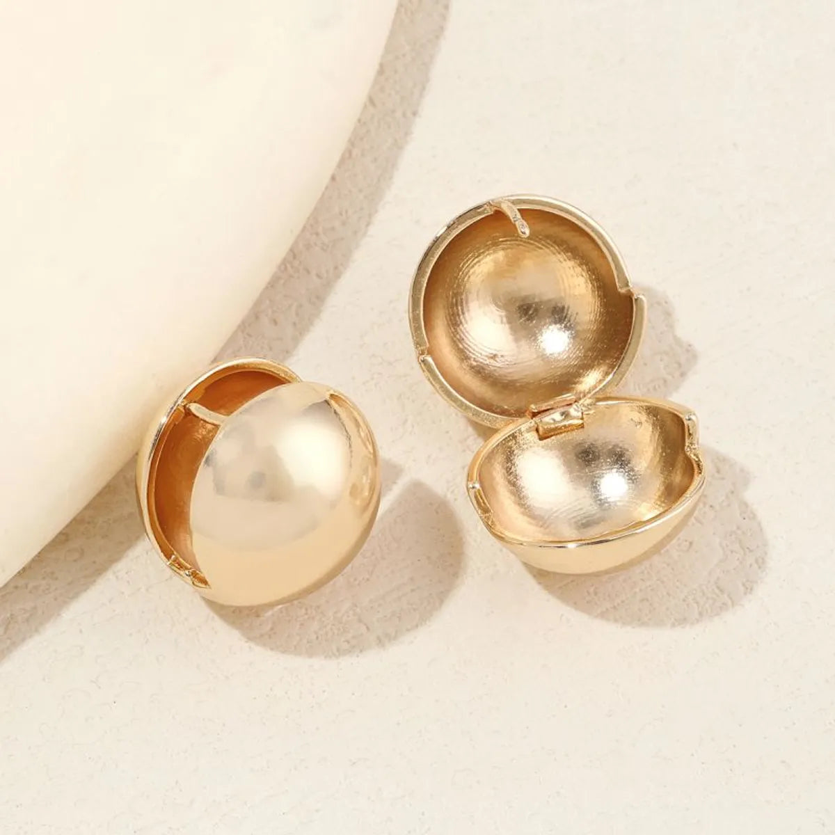 1 Pair Simple Style Round Polishing Plating Copper 18k Gold Plated White Gold Plated Ear Studs