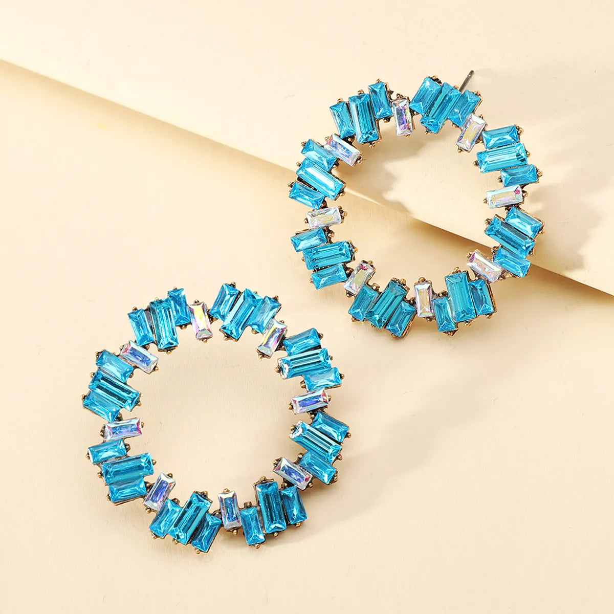 1 Pair Simple Style Round Rhinestone Diamond Zircon Women'S Earrings