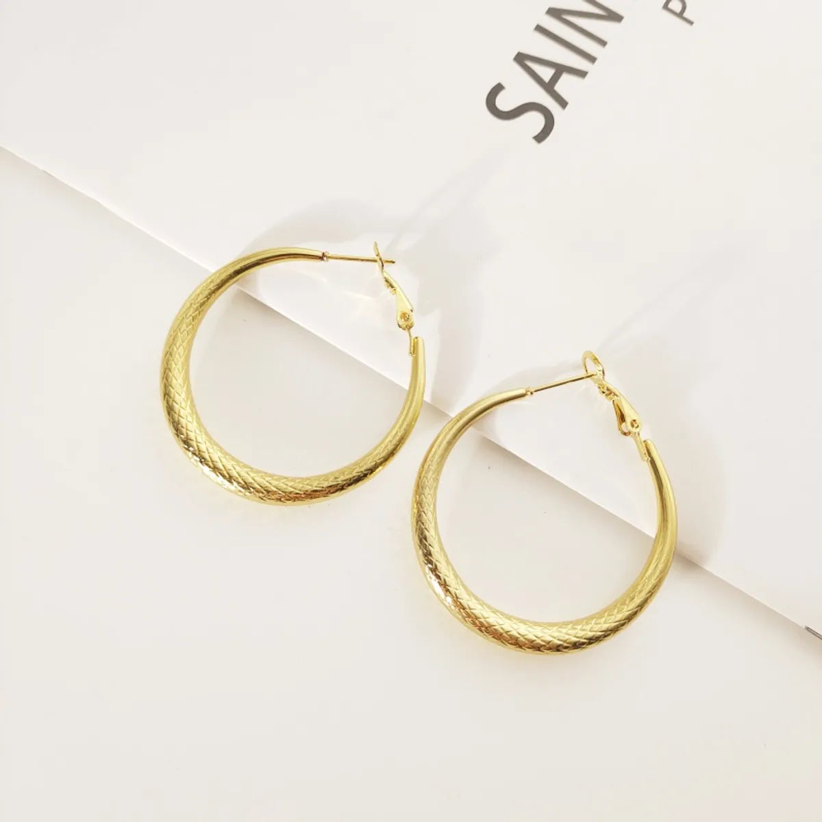 1 Pair Simple Style Round Titanium Steel 18K Gold Plated Earrings