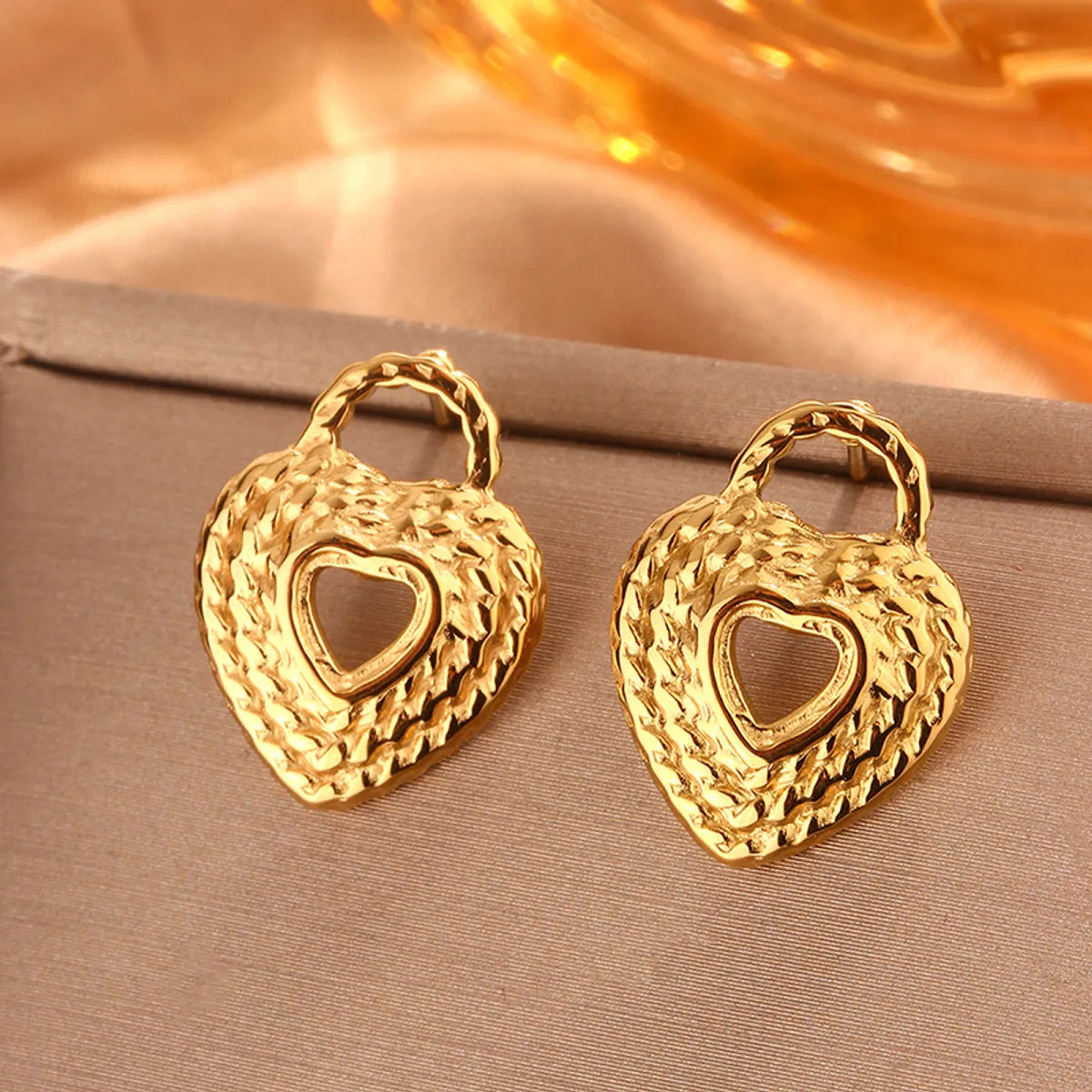 1 Pair Simple Style Sector Leaves Heart Shape Pleated 304 Stainless Steel 18K Gold Plated Ear Studs