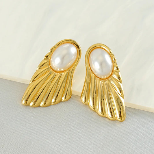 1 Pair Simple Style Sector Plating Inlay 304 Stainless Steel Pearl 18K Gold Plated Ear Studs