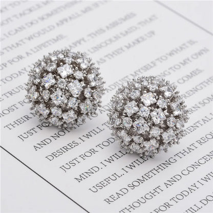 1 Pair Simple Style Shiny Ball Plating Inlay Copper Zircon White Gold Plated Ear Studs