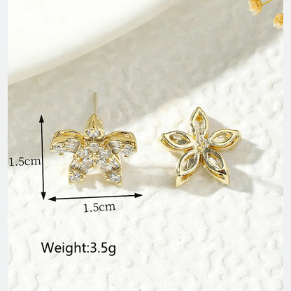 1 Pair Simple Style Shiny Flower Plating Inlay Copper Zircon 18k Gold Plated Ear Studs