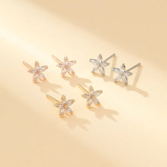 1 Pair Simple Style Shiny Flower Plating Inlay Copper Zircon Gold Plated Ear Studs