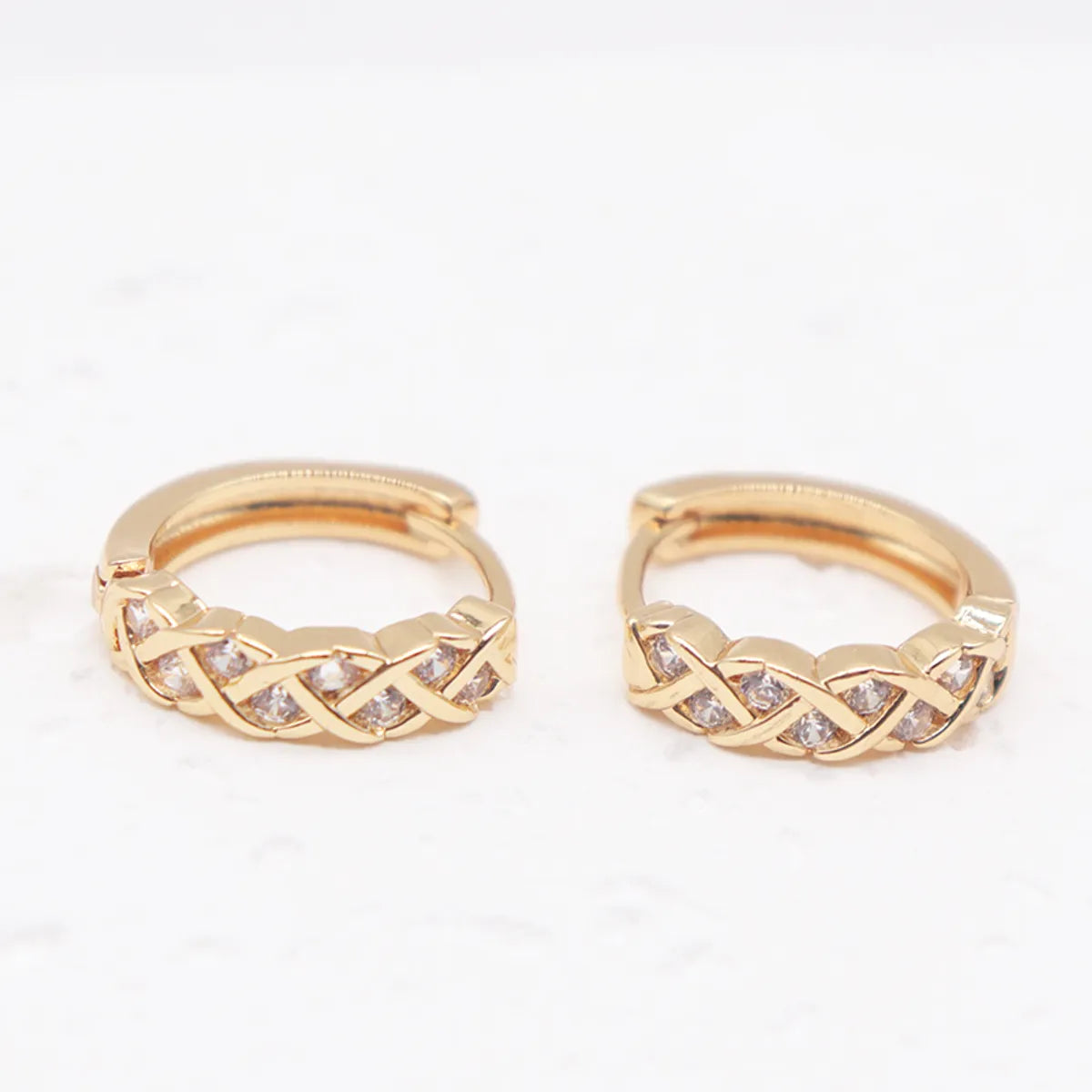 1 Pair Simple Style Shiny Geometric Plating Inlay Alloy Rhinestones Zircon Gold Plated Earrings