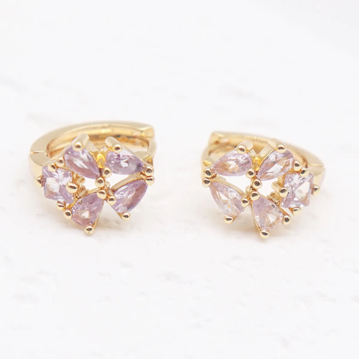 1 Pair Simple Style Shiny Geometric Plating Inlay Alloy Rhinestones Zircon Gold Plated Earrings