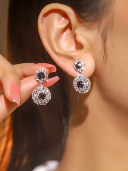 1 Pair Simple Style Shiny Round Copper Plating Inlay Rhinestones Silver Plated Drop Earrings