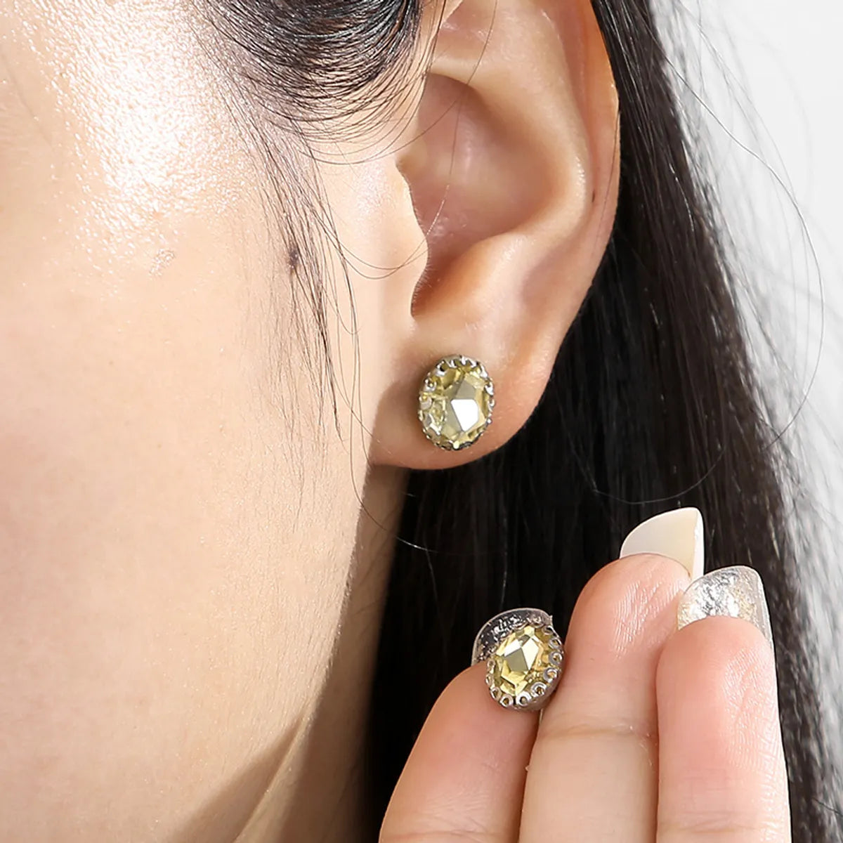 1 Pair Simple Style Shiny Round Inlay Stainless Steel Zircon Ear Studs