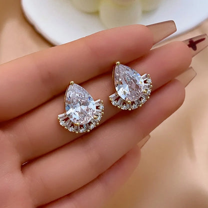 1 Pair Simple Style Shiny Water Droplets Plating Inlay Copper Zircon White Gold Plated Gold Plated Ear Studs