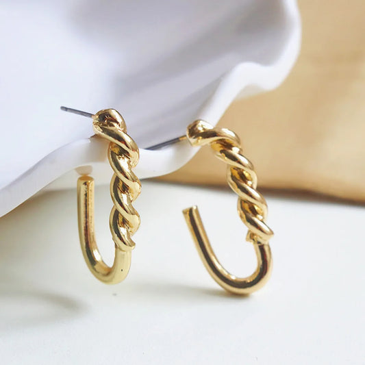 1 Pair Simple Style Solid Color Alloy Plating Gold Plated Women'S Earrings