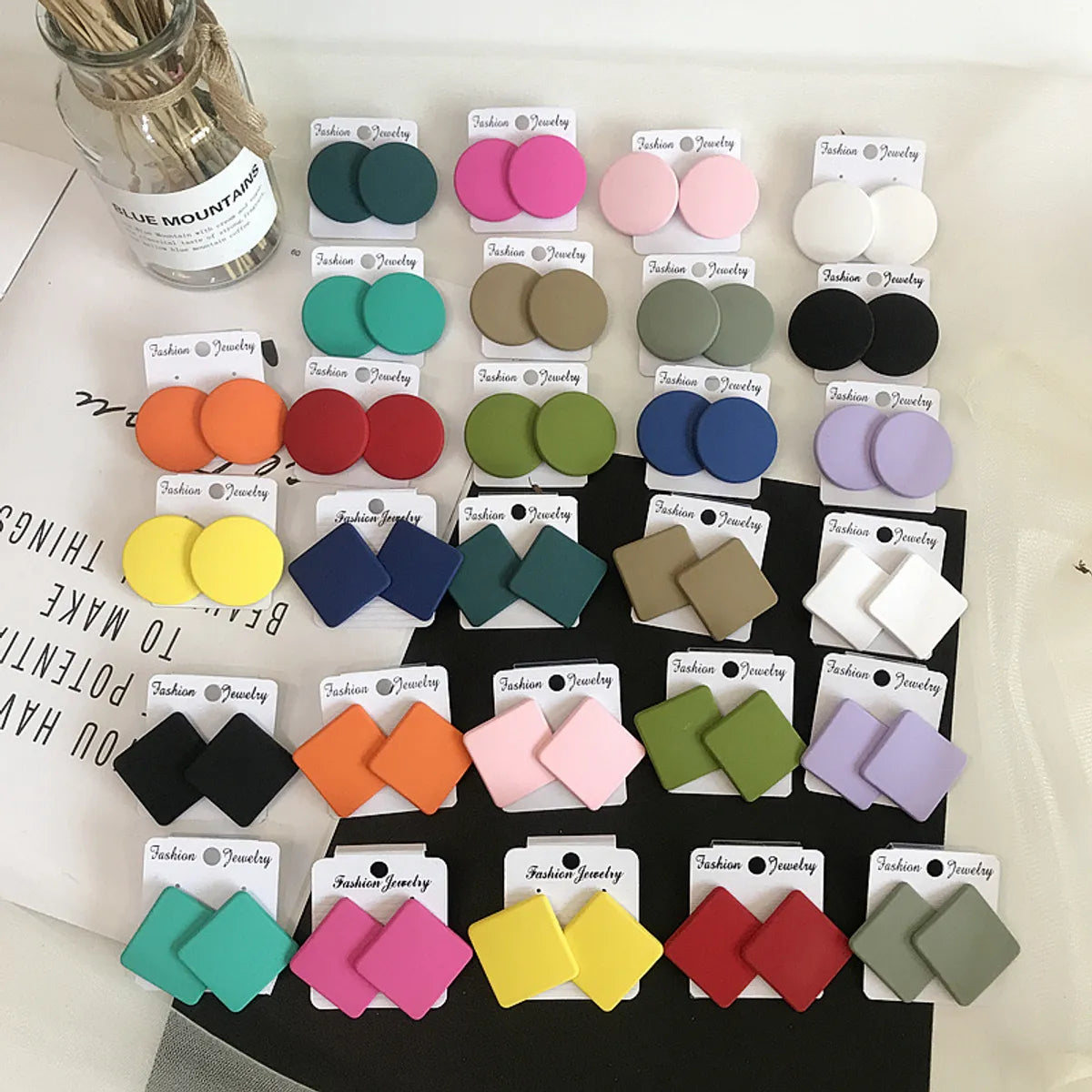 1 Pair Simple Style Solid Color Arylic Ear Studs