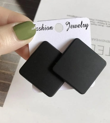 1 Pair Simple Style Solid Color Arylic Ear Studs