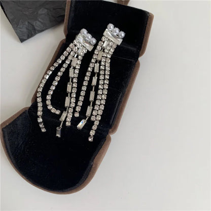 1 Pair Simple Style Solid Color Inlay Metal Zircon Drop Earrings