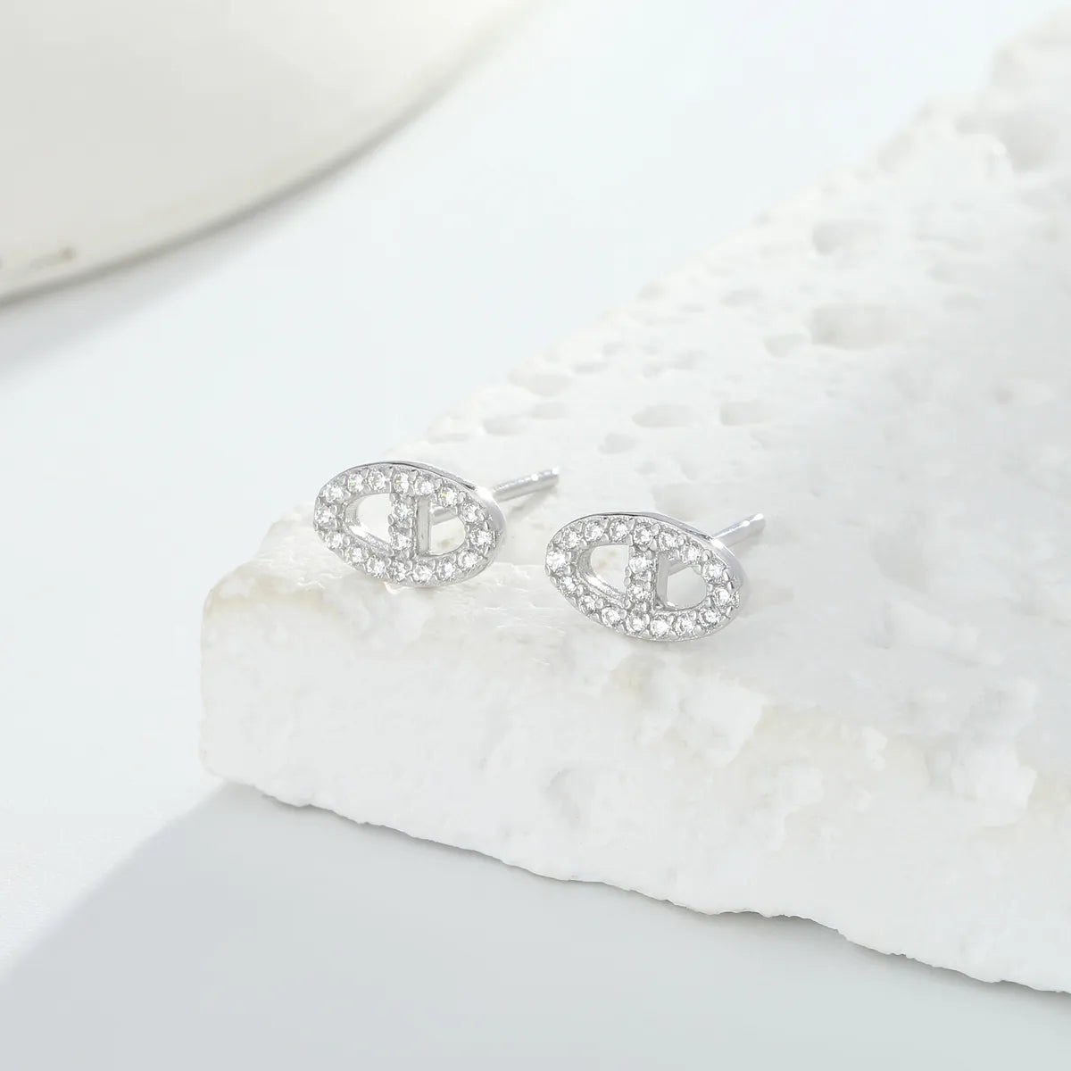 1 Pair Simple Style Solid Color Inlay Sterling Silver Zircon Ear Studs