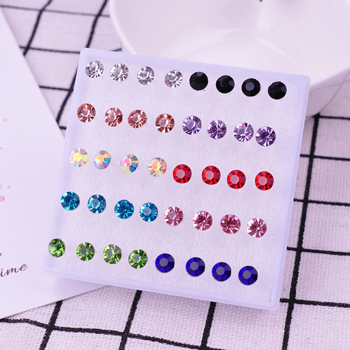 1 Pair Simple Style Solid Color Plastic Rhinestone Ear Studs