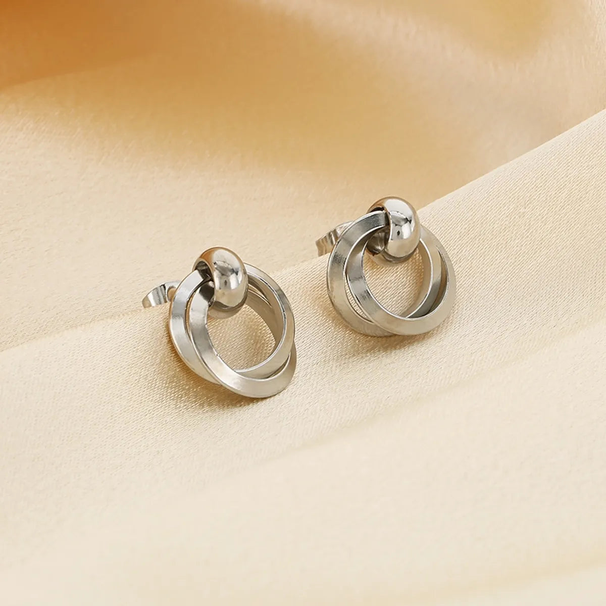 1 Pair Simple Style Solid Color Plating 304 Stainless Steel 18K Gold Plated Ear Studs