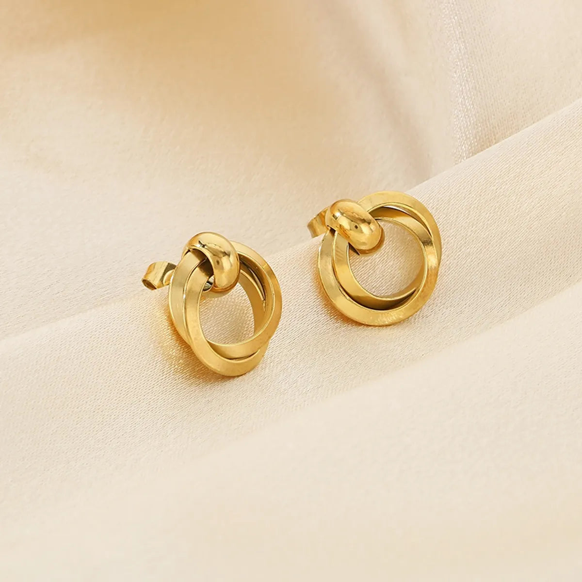 1 Pair Simple Style Solid Color Plating 304 Stainless Steel 18K Gold Plated Ear Studs