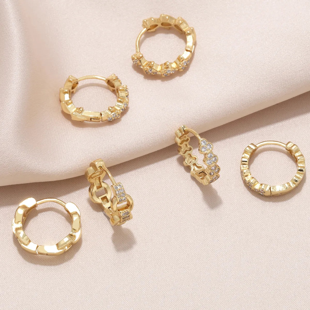 1 Pair Simple Style Solid Color Plating Inlay Copper Zircon 18k Gold Plated Hoop Earrings