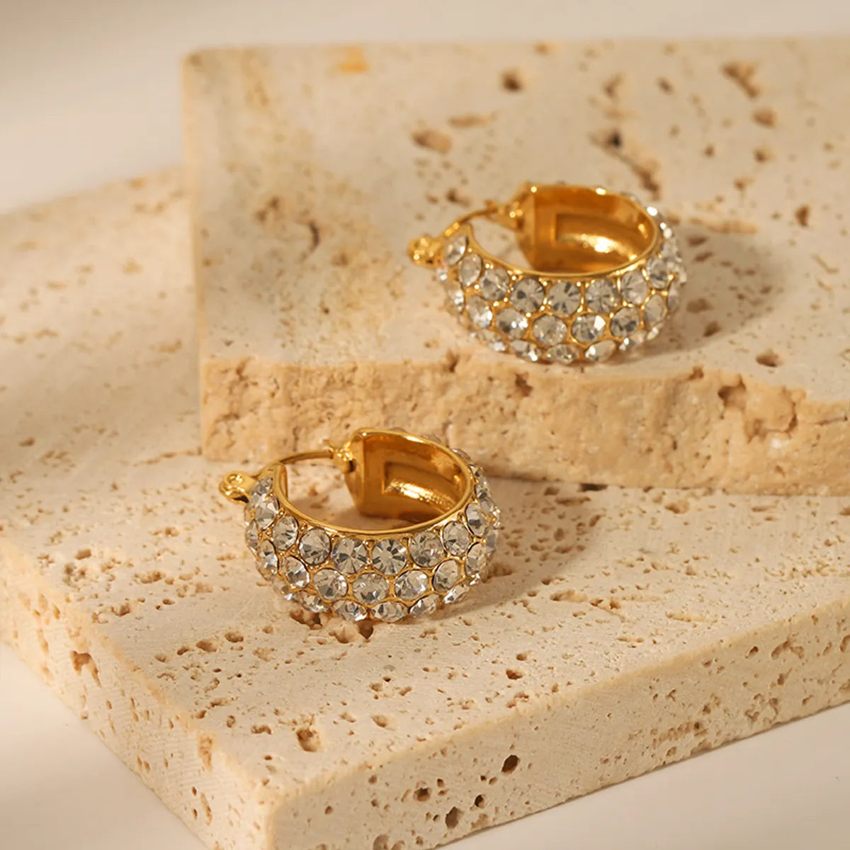 1 Pair Simple Style Solid Color Plating Inlay Stainless Steel Rhinestones 18k Gold Plated Ear Studs