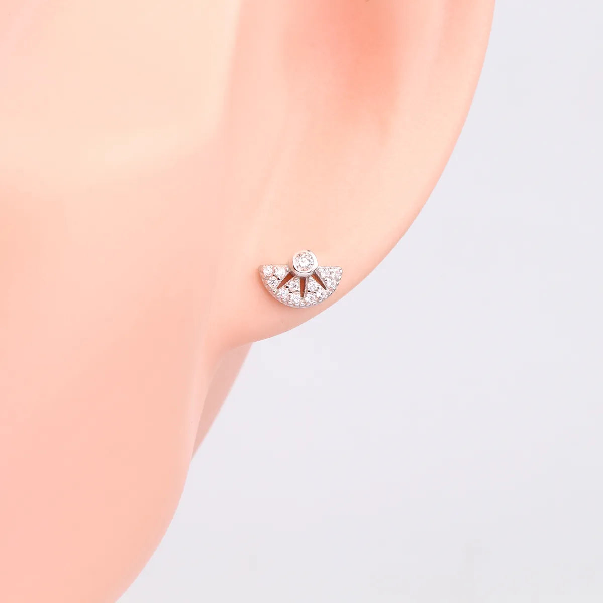 1 Pair Simple Style Solid Color Plating Inlay Sterling Silver Zircon White Gold Plated Silver Plated Ear Studs