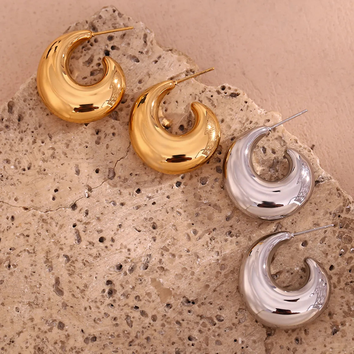 1 Pair Simple Style Solid Color Plating Stainless Steel 18k Gold Plated Ear Studs