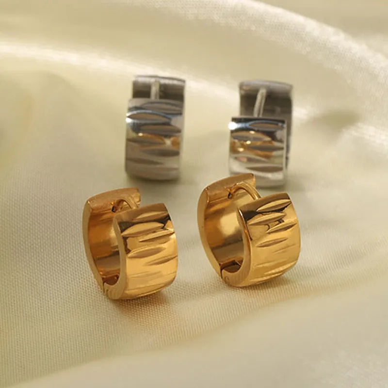 1 Pair Simple Style Solid Color Plating 201 Stainless Steel 18K Gold Plated Earrings