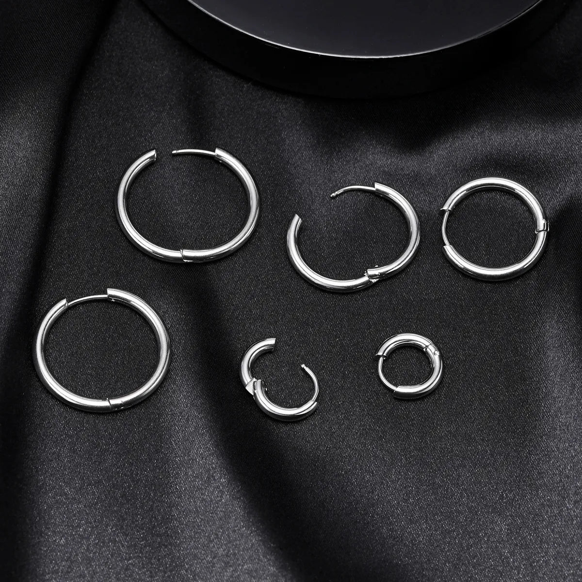 1 Pair Simple Style Solid Color Plating Stainless Steel 18k Gold Plated Hoop Earrings