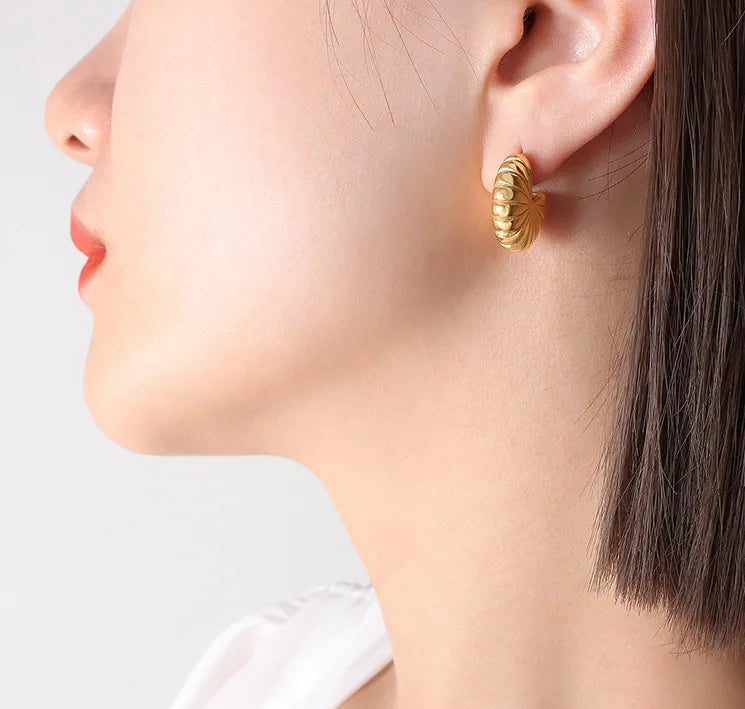 1 Pair Simple Style Solid Color Plating Titanium Steel Gold Plated Ear Studs