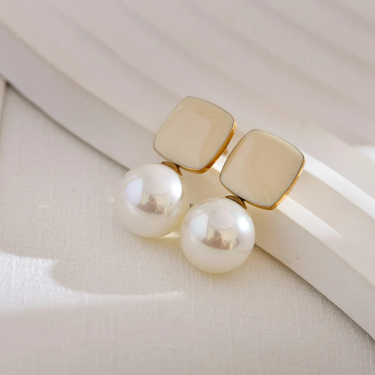 1 Pair Simple Style Square Enamel Inlay Stainless Steel Artificial Pearls Drop Earrings