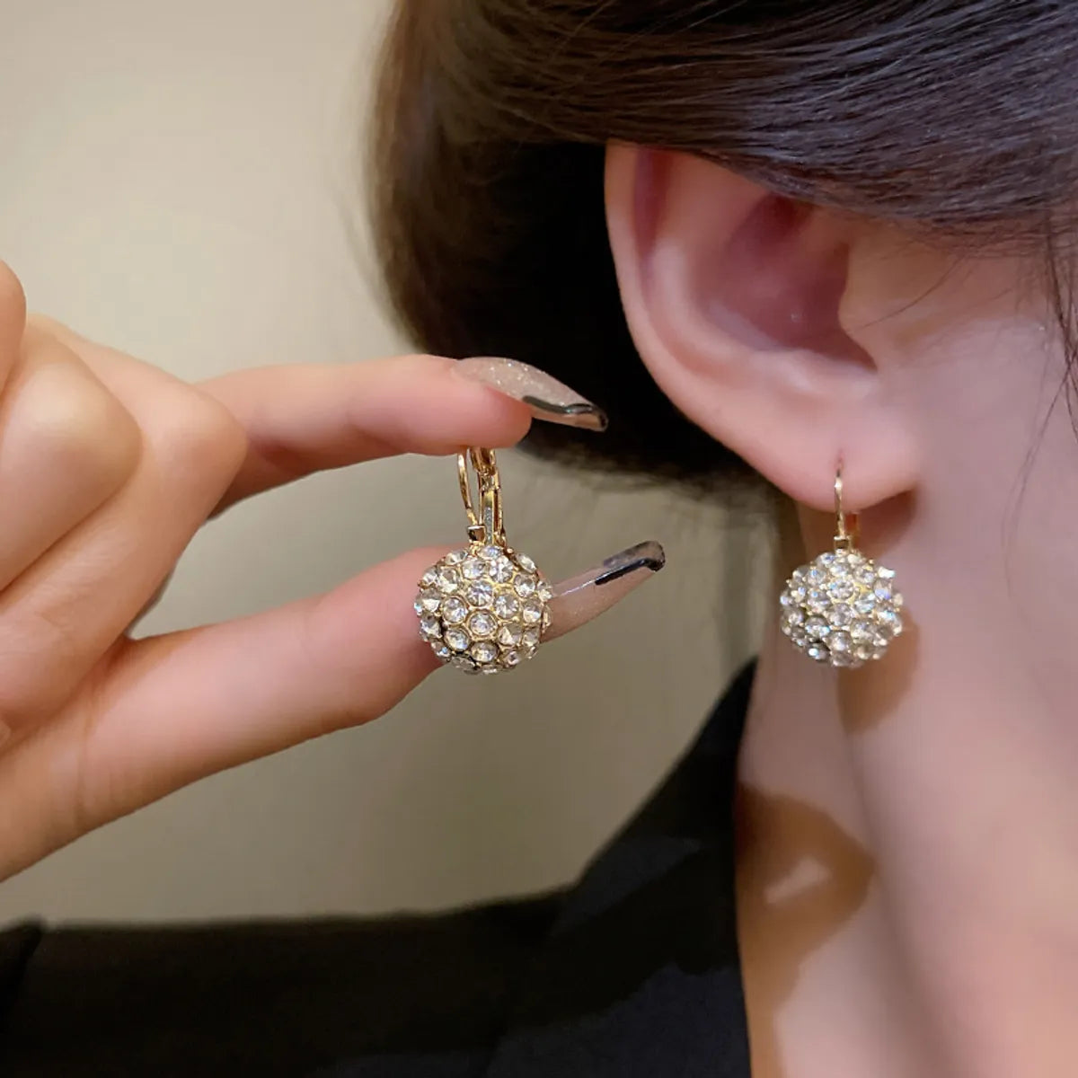 1 Pair Simple Style Square Flower Alloy Inlay Rhinestones Pearl Women'S Drop Earrings Earrings Ear Studs