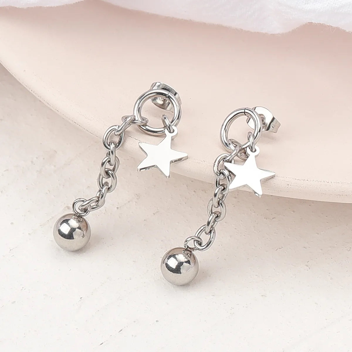 1 Pair Simple Style Star Ball Plating Chain Titanium Steel Drop Earrings