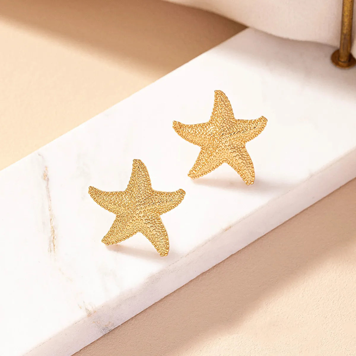 1 Pair Simple Style Starfish Plating Alloy Ear Studs